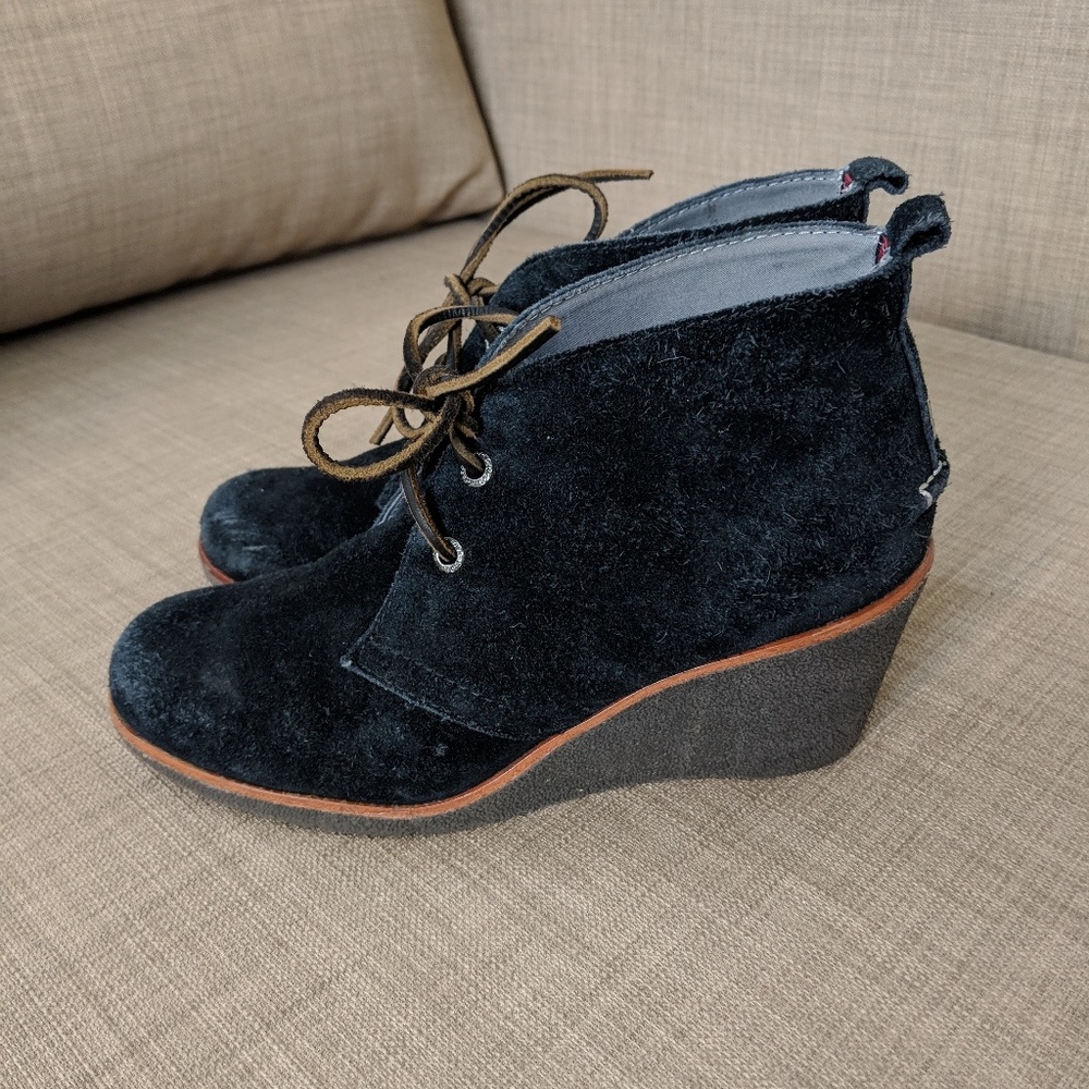 Sperry Top Sider Celeste black suede wedge bootie